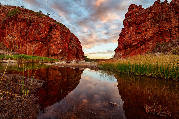 Glen Helen Gorge 1